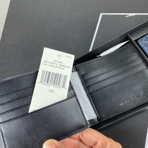 Michael Kors Men Gift 3in1 Wallet Box Set - Picture 2 of 5